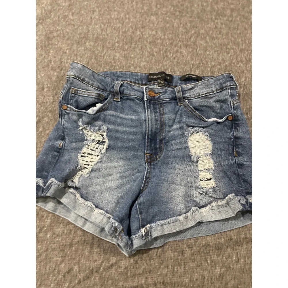 Kendall + Kylie Denim Shorts Distressed Ripped‎ Blue Wash The Icon Short 11/30